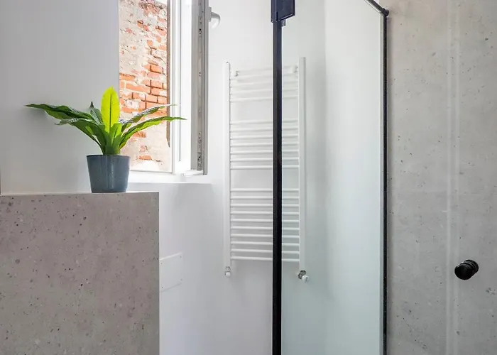 Lejlighed & Stylish 2br Flat Near Cismigiu Gardens