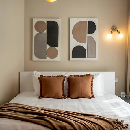 Appartement & Stylish 2br Flat Near Cismigiu Gardens Bucarest