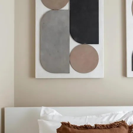 Appartement & Stylish 2br Flat Near Cismigiu Gardens Bucarest